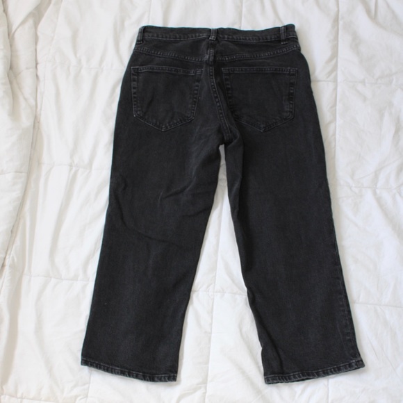 ASOS DESIGN Petite High Rise Stretch ‘Slim’ Straight Leg Jeans In Washed Black. - Picture 3 of 4